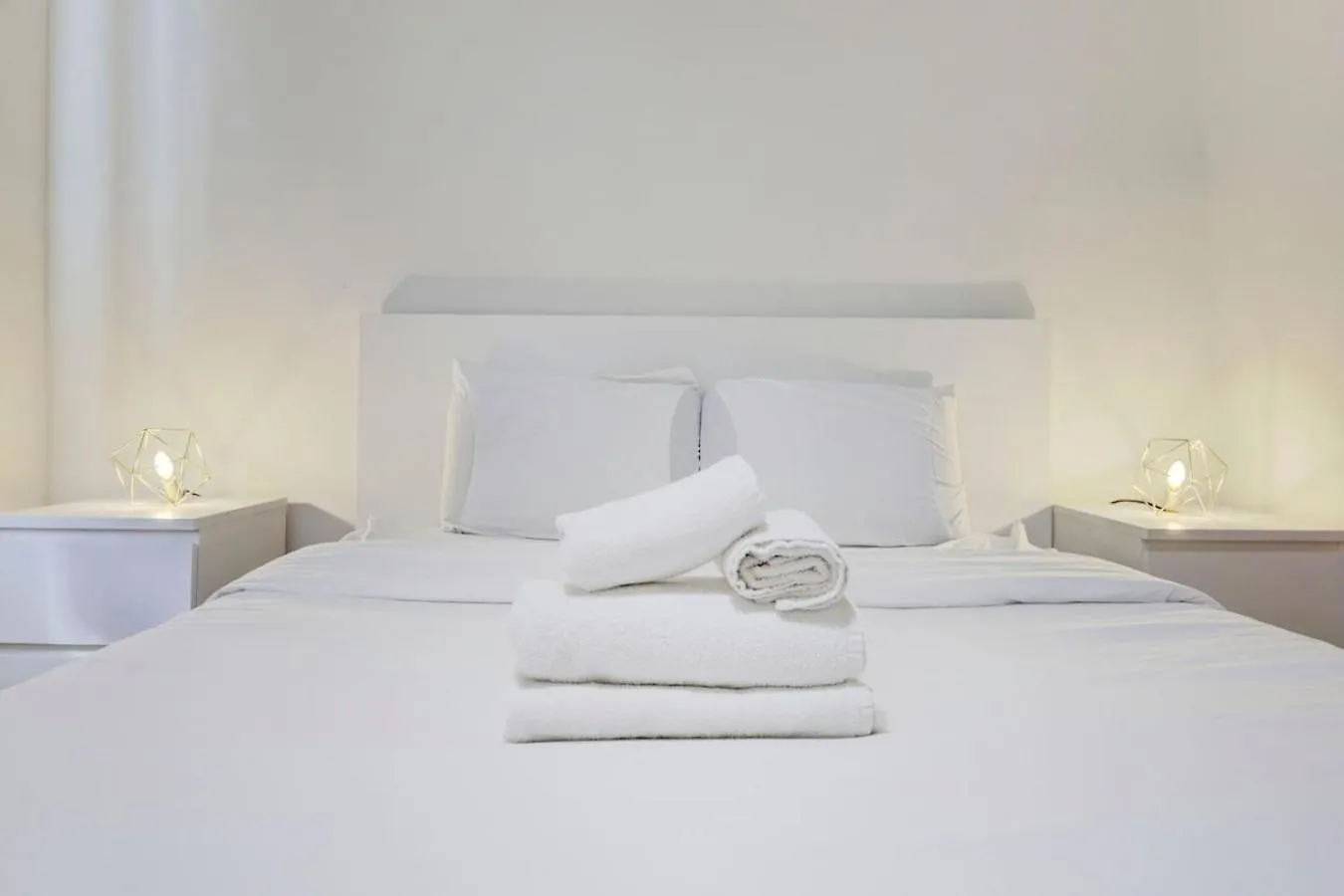Downtown Hideaway Peaceful And Trendy Zd4 Apartment Montreal